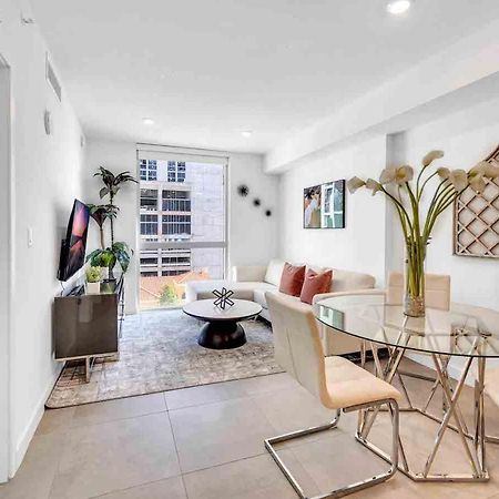 Апартаменты Modern Unit In Downtown Miami With Free Parking Экстерьер фото