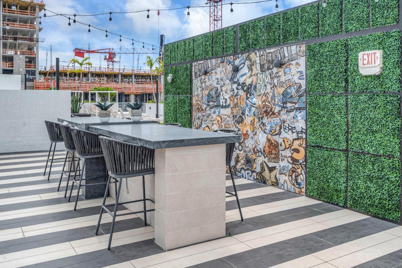 Апартаменты Modern Unit In Downtown Miami With Free Parking Экстерьер фото