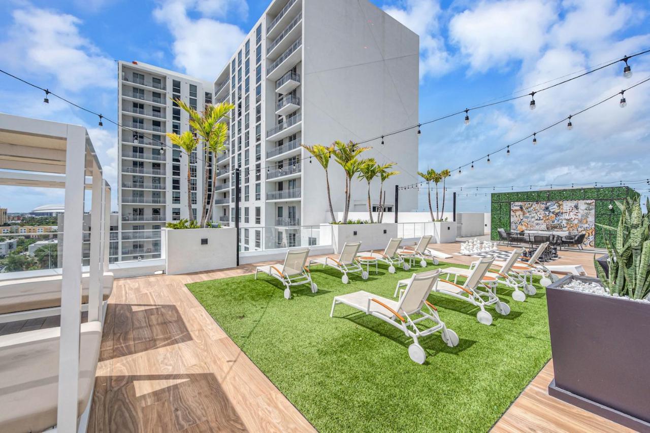 Апартаменты Modern Unit In Downtown Miami With Free Parking Экстерьер фото